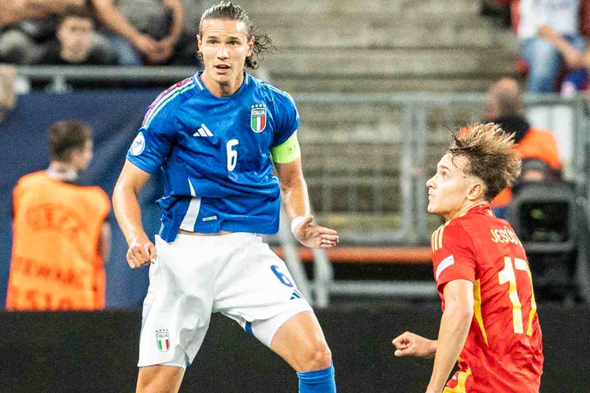 Daniele Ghilardi in azione contro la Spagna U21