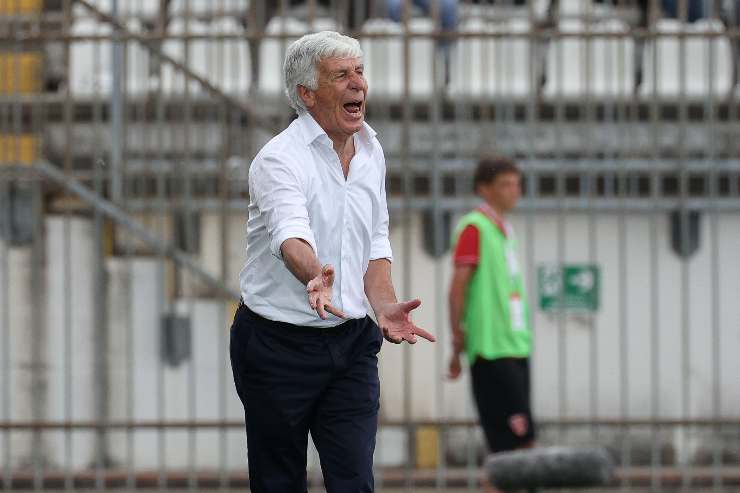 Gian Piero Gasperini sta urlando
