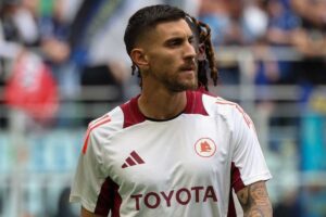 Lorenzo Pellegrini in primo piano