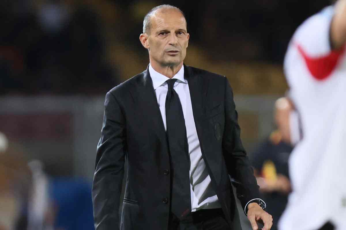 Max Allegri pensieroso
