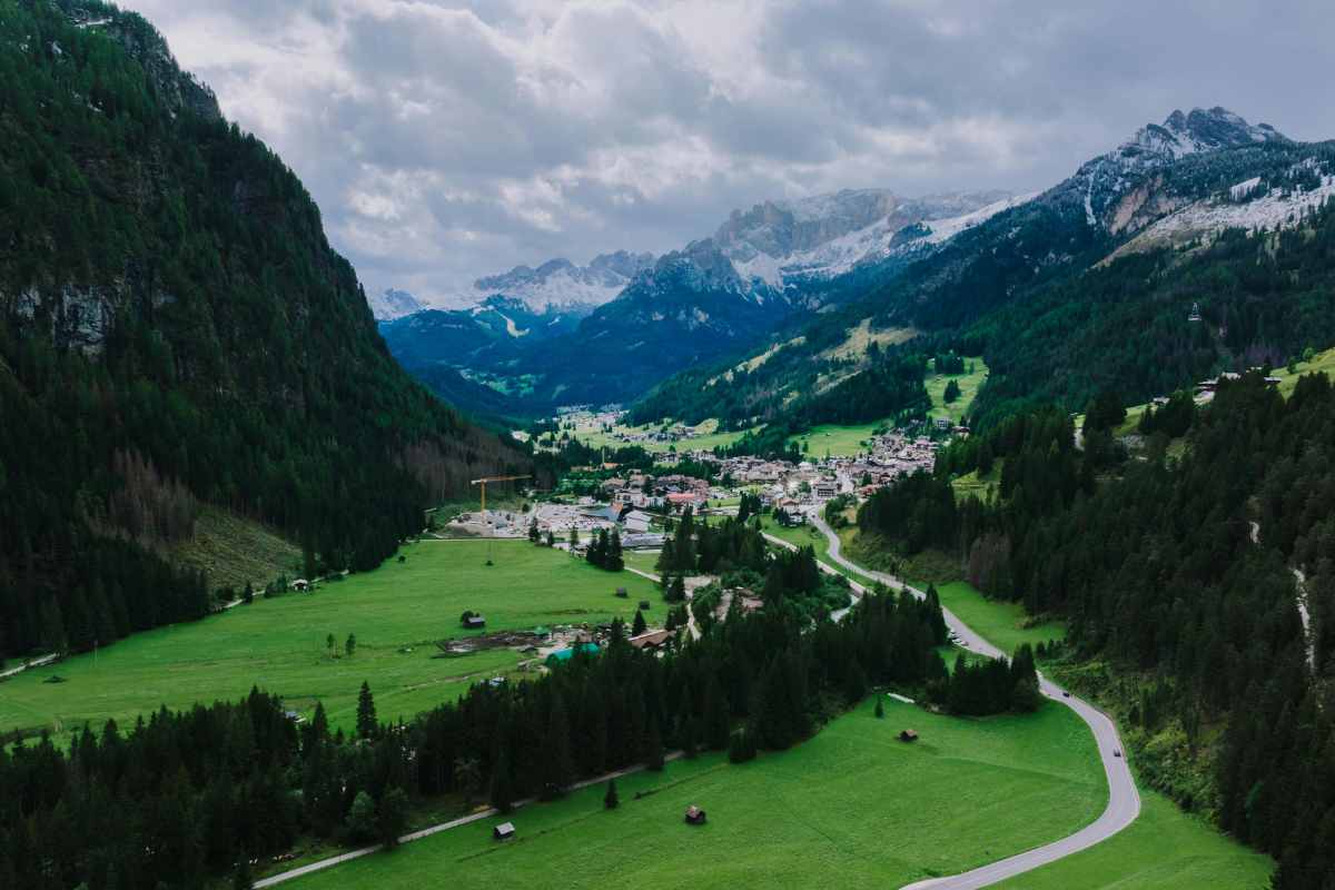 Uno dei tanti comuni in vallata del Trentino 