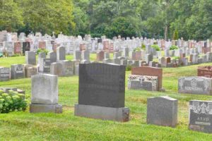 Immagini di un Cimitero