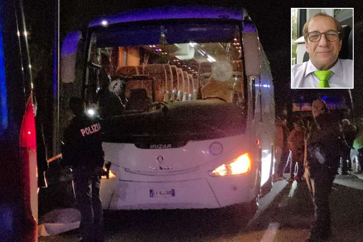 autobus distrutto