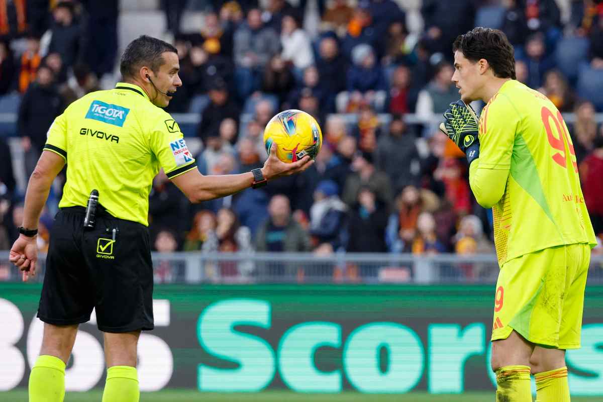 svilar con l'arbitro