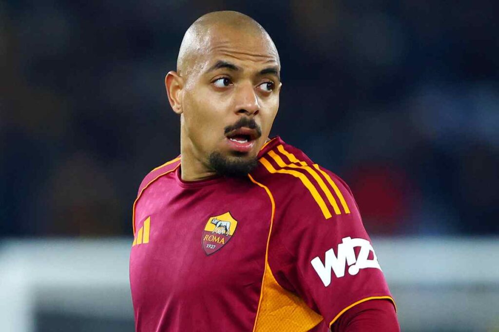 Malen in gol contro la Juve