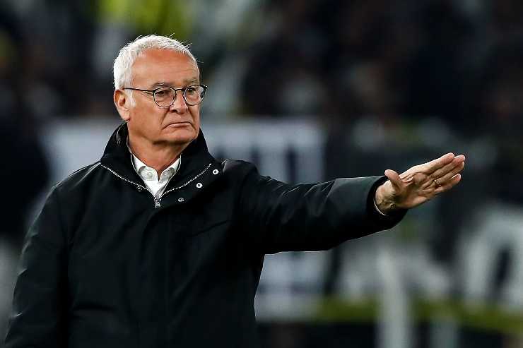 Claudio Ranieri dà indicazioni