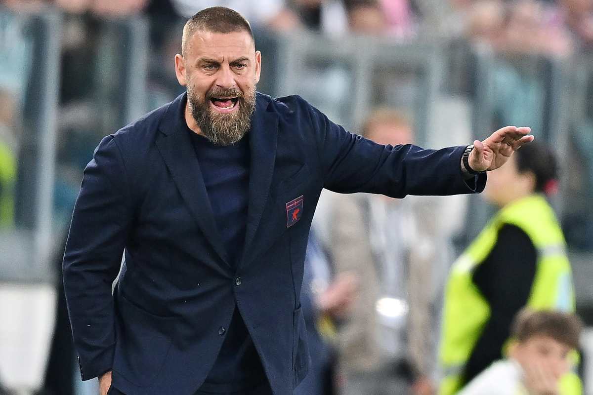 Daniele De Rossi dà indicazioni
