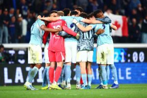 I calciatori della Juventus esultano dopo un gol