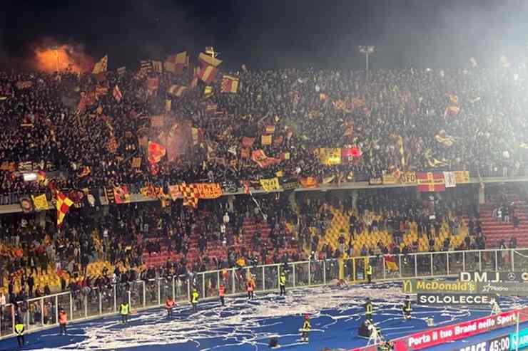 Tifosi del Lecce al Via del Mare