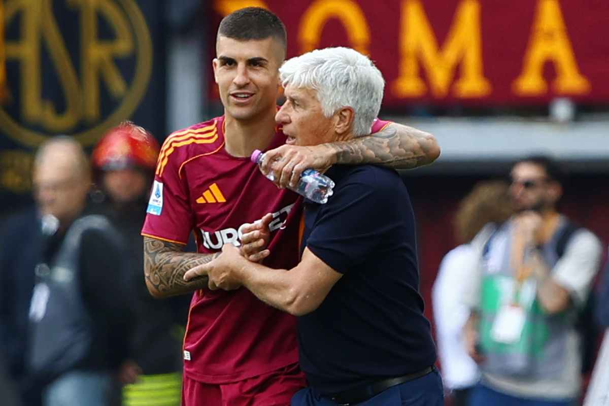 Mancini e Gasperini si abbracciano